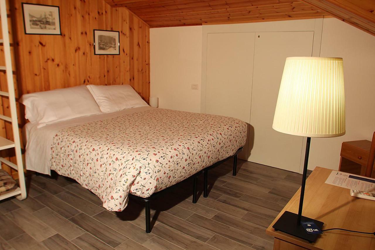 La Tegola Bed and Breakfast Como Buitenkant foto